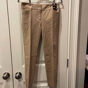 NWT NEW YORK & CO x 7th AVE DESIGN STUDIO Tan Ankle Crop Pants - Size 0